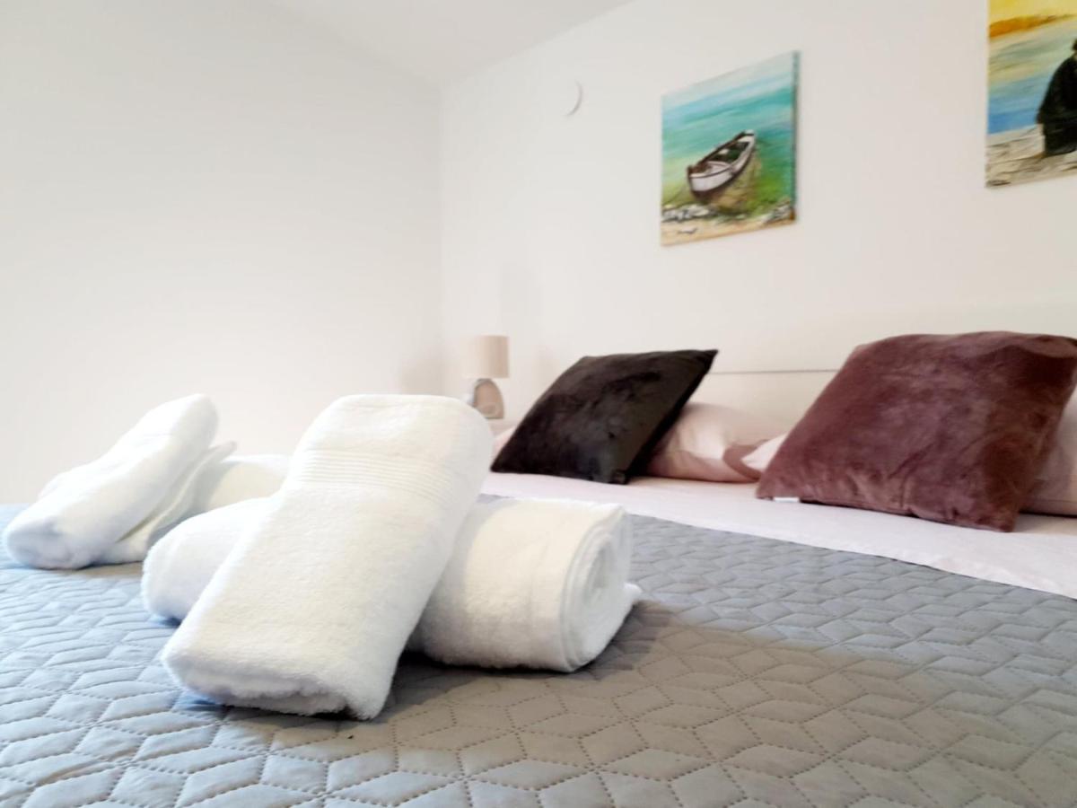 Apartman Sime Tribalj Exterior foto