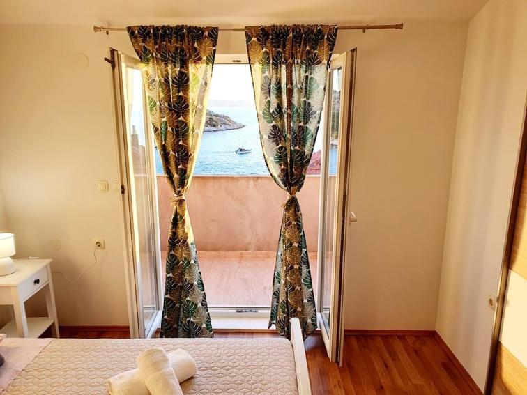 Apartman Sime Tribalj Exterior foto