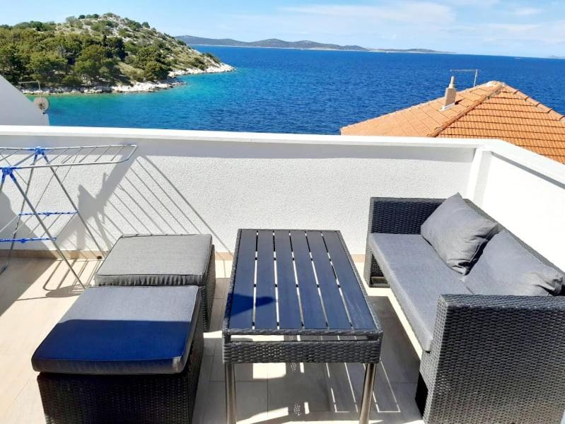 Apartman Sime Tribalj Exterior foto